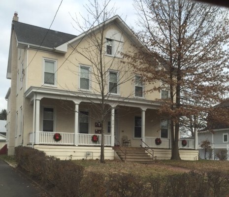 Primary Photo - 215 Jefferson Ave