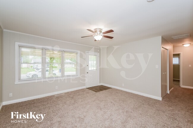 Foto del edificio - 4931 Karen Dr