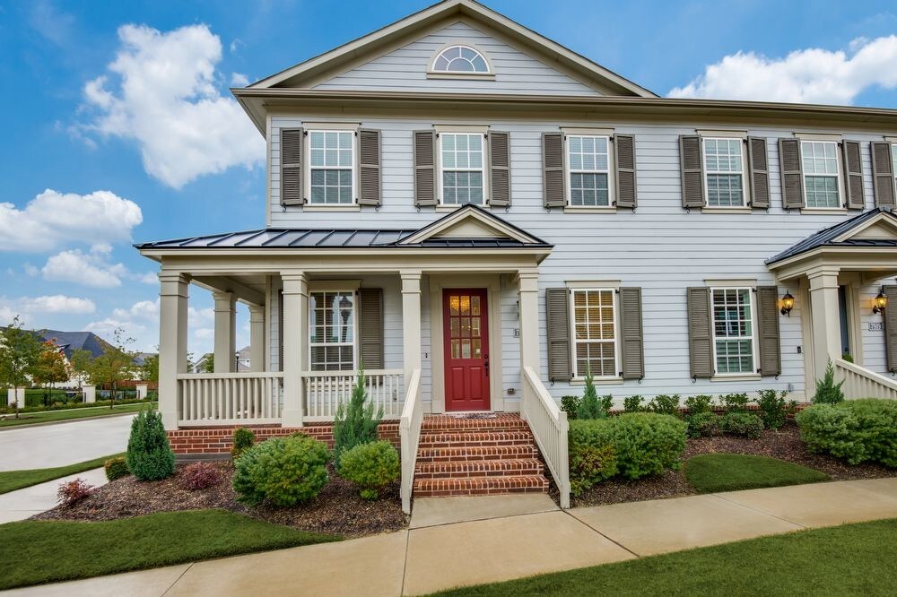 Foto principal - Exquisite colonial style townhome