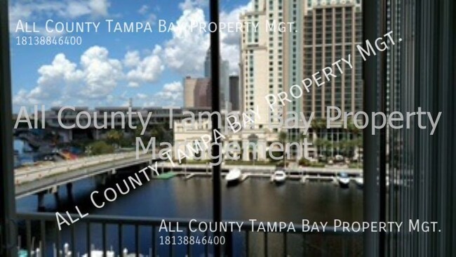 Building Photo - ParkCrest Harbor Island 2 bedroom 2 bath o...