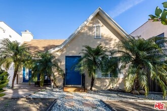 Building Photo - 1112 S Highland Ave