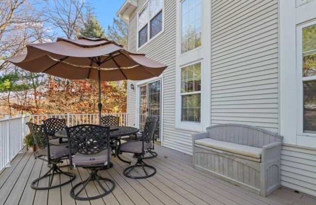 Foto del edificio - 14 Minuteman Ct