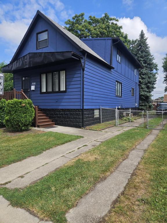 Foto principal - 308 153rd Pl