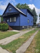 Building Photo - 308 153rd Pl