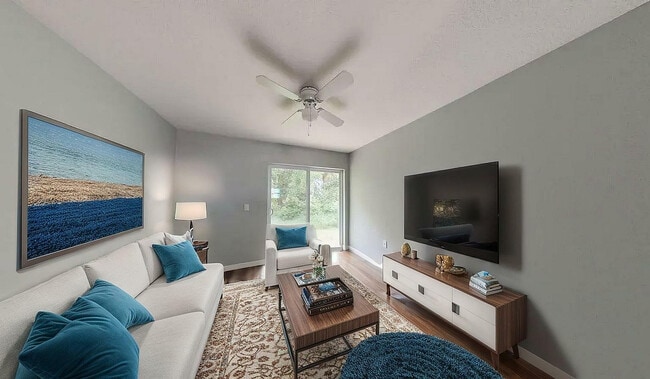Building Photo - Sunny Creek Apartments