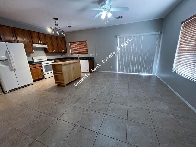 Foto del edificio - 3bd/2.5 bath in Riverhaven Community