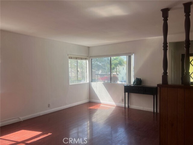 Foto del edificio - 426 Harding Ave