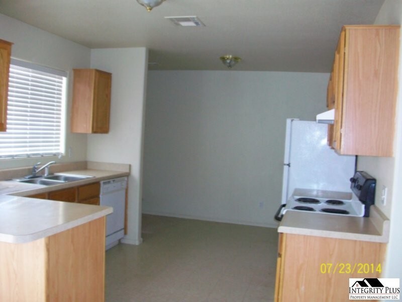 Building Photo - 8160 W Serena Dr