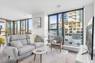 Building Photo - 1601 Quebec St