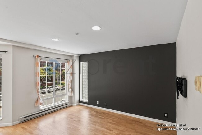 Building Photo - 445 Arguello Blvd