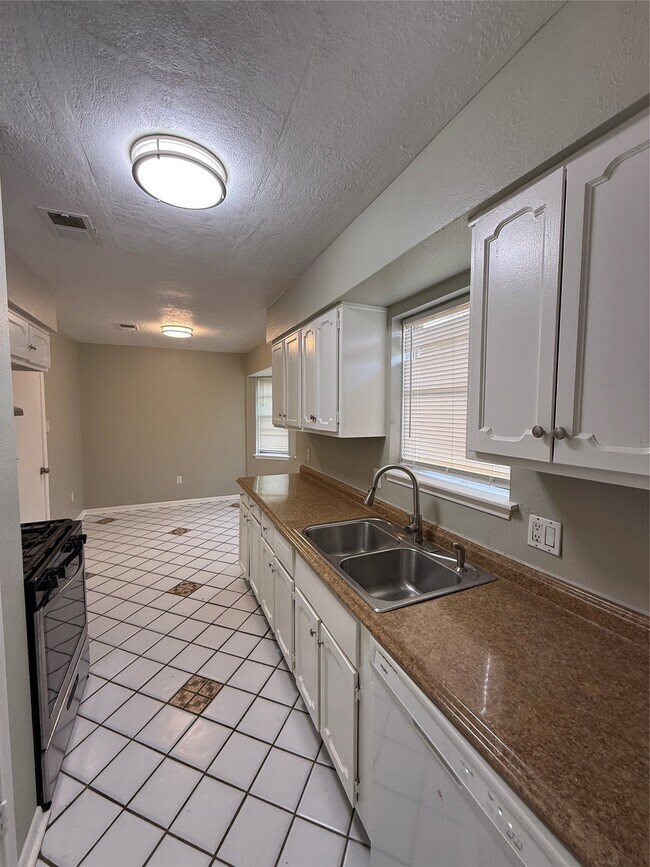 Foto del edificio - 5414 Hazel St