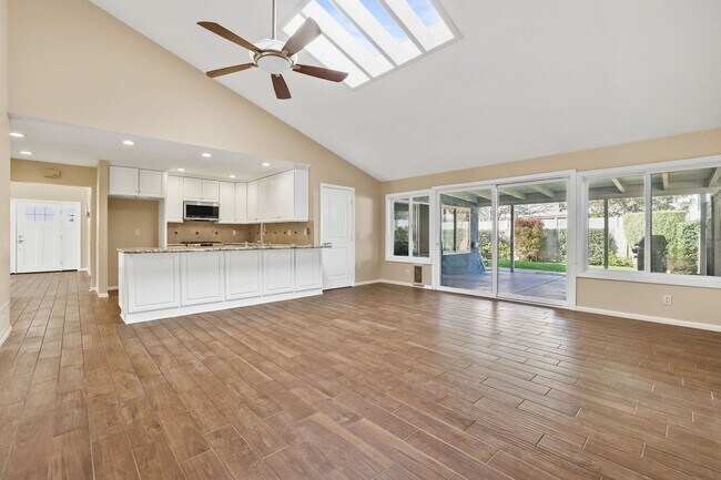 Building Photo - Single Family Home in Greenbrook tract Fou...