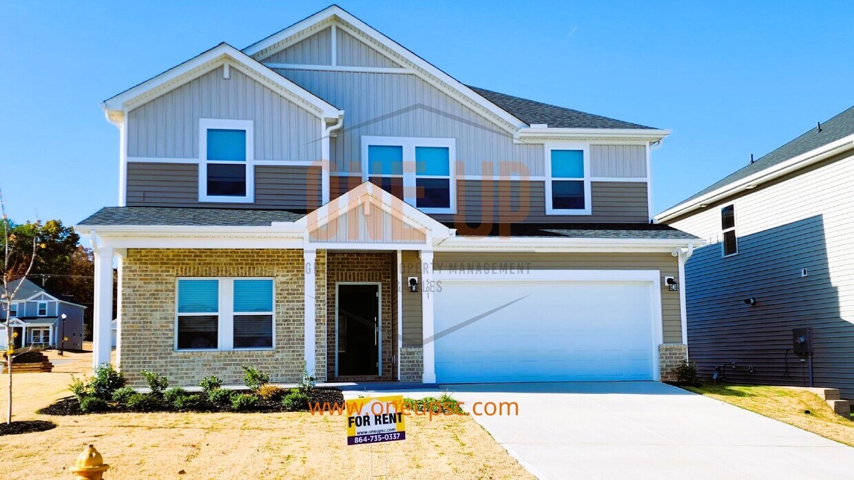 Primary Photo - "Spacious 5-Bedroom Home with Fireplace in...