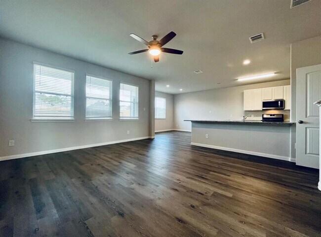Building Photo - 4807 Blue Jacaranda Wy