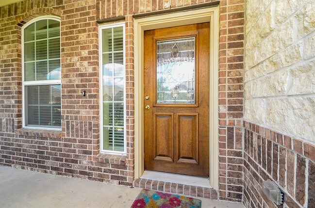 Building Photo - 24927 Diamond Ranch Dr