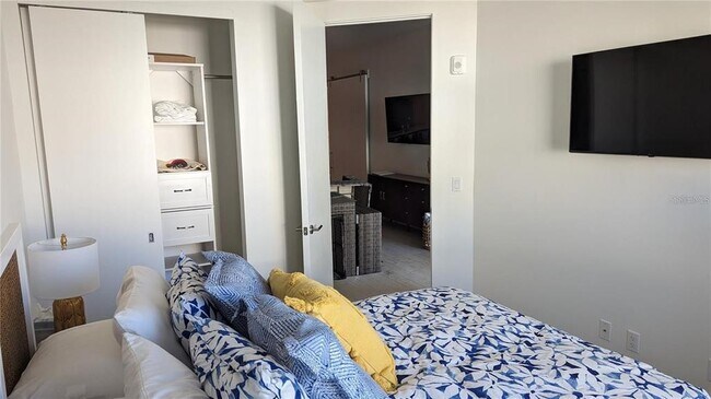 Foto del edificio - 332 Cocoanut Ave