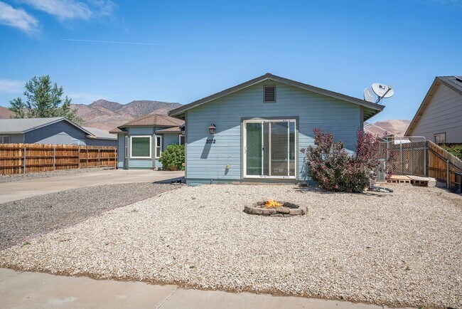 Foto del edificio - 2072 Lonnie Ln