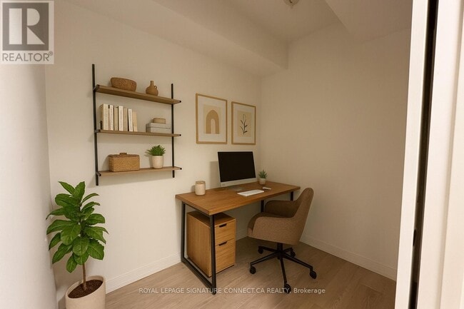 Photo du bâtiment - 35 Parliament St