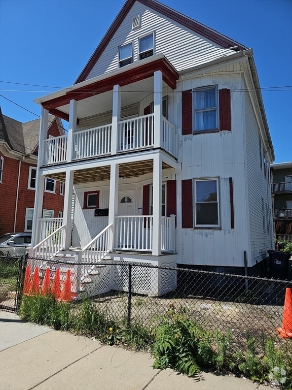 Building Photo - 7 Harwood St
