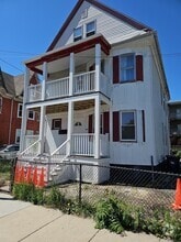 Building Photo - 7 Harwood St