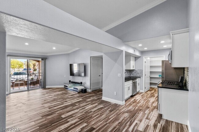 Foto del edificio - 7885 W Flamingo Rd