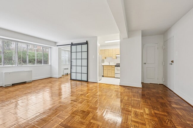 Photo - Park Ellison Apartments