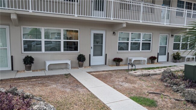 Foto del edificio - 41 Beach Ln