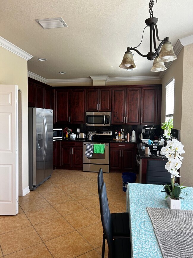 Foto del edificio - 10298 Barberry Ln