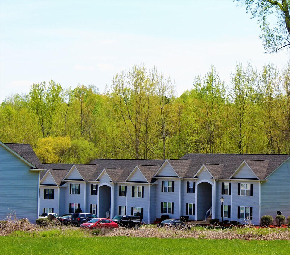 The Cloisters of Mount Holly Apartments Mount Holly, NC