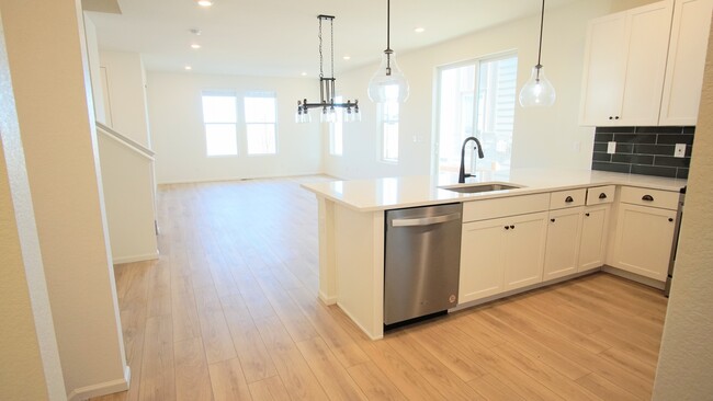 Building Photo - 1149 Anker Dr