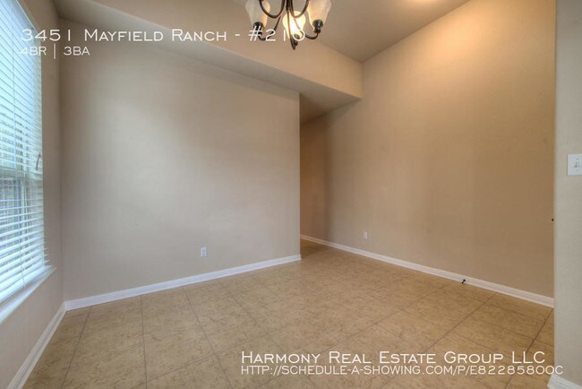 Building Photo - Fabulous Home in Gated Community