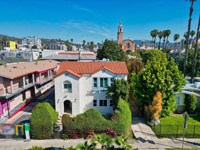 Ariel View of Property - 6669 De Longpre Ave