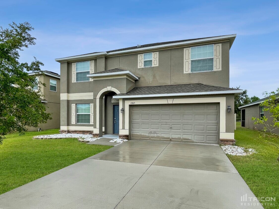 Foto principal - 13805 Newport Shores Dr