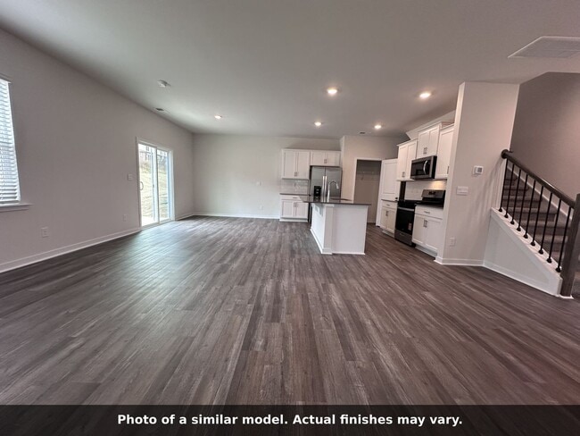Building Photo - Brand New Home located at the Hamptons of Hickory!