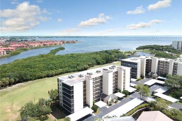 Primary Photo - 3300 Cove Cay Dr