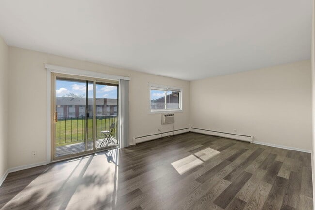 Building Photo - 1577 Jill Ct