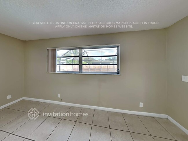 Foto del edificio - 5042 SW 89th Ave