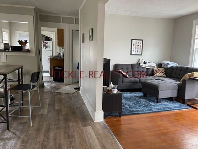 Foto del edificio - 77 Alexander St