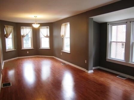 Foto del edificio - 1520 Elmwood Ave