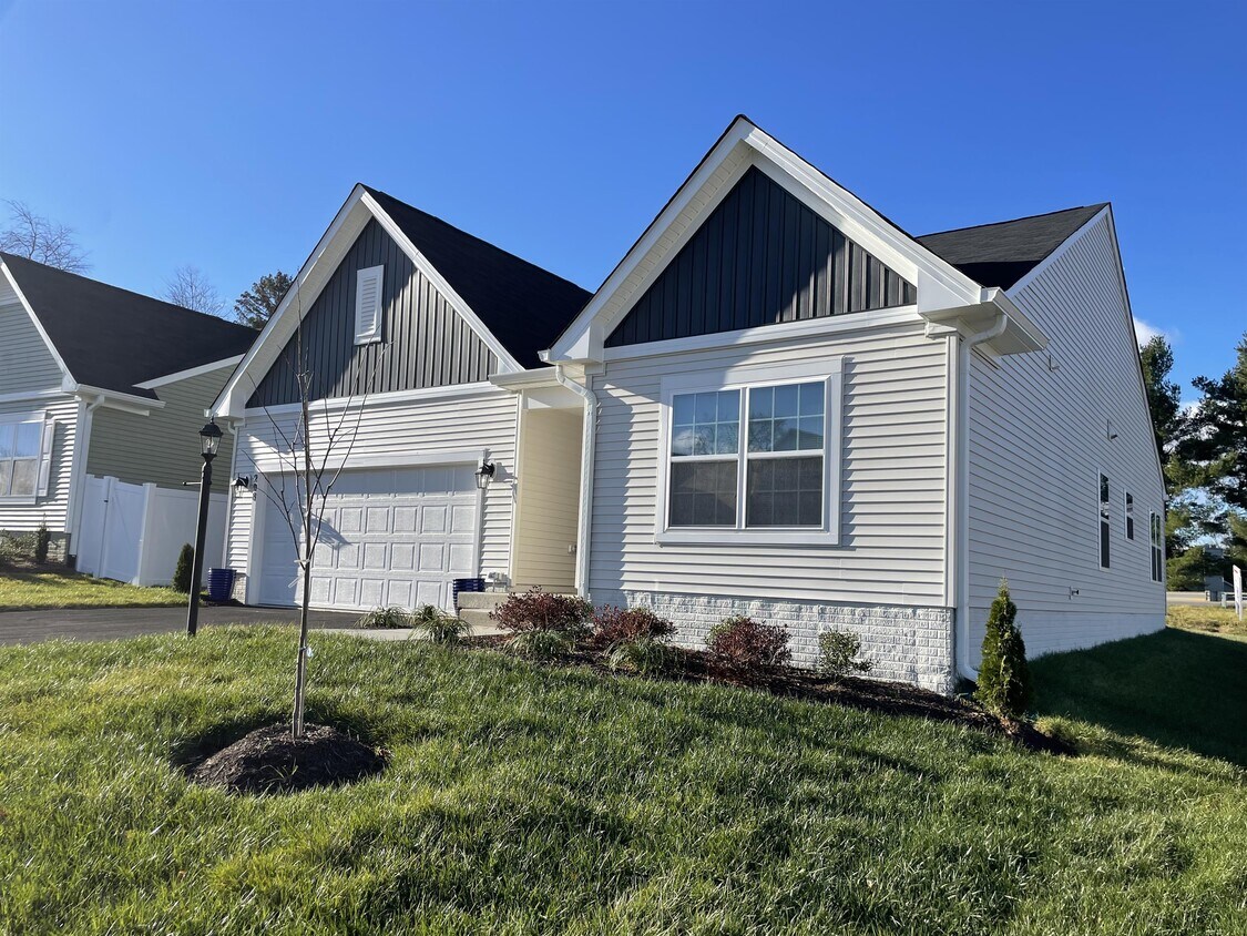 208 Overview St, Waynesboro, VA 22980 House Rental in Waynesboro, VA