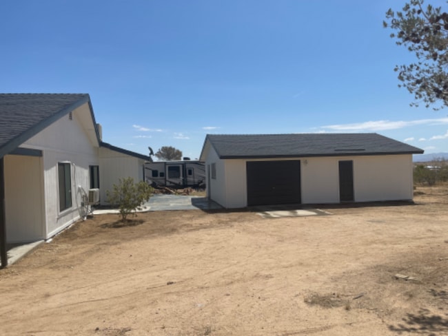 Building Photo - 675 Cherokee Trail