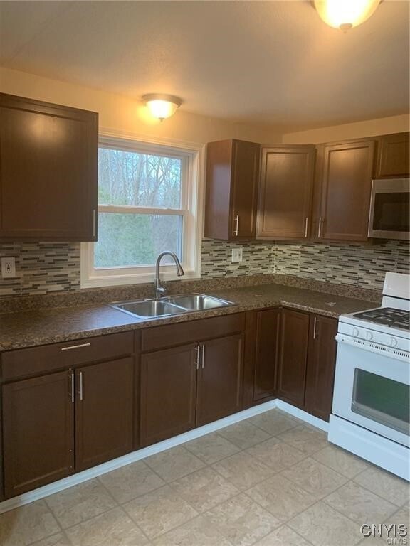 Foto del edificio - 303 Church St