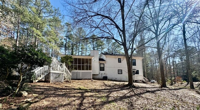 Foto del edificio - 1+ Acre of Wooded Privacy in Allatoona High School