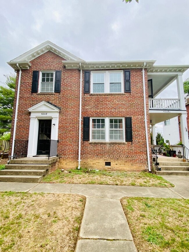 Building Photo - 4208 Fitzhugh Ave
