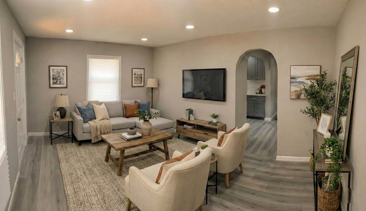 Freshly Remodeled 4-Bedroom House w/ Private Yard in Oakland - Freshly Remodeled 4-Bedroom House w/ Private Yard in Oakland