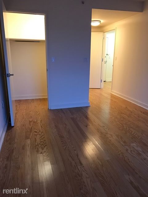 Foto del edificio - Studio, 1 bath  - 15350 89th Ave 809