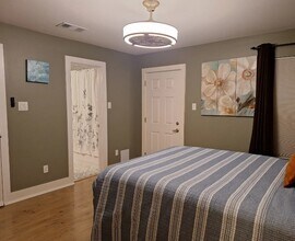 Building Photo - 5207 Cornish St