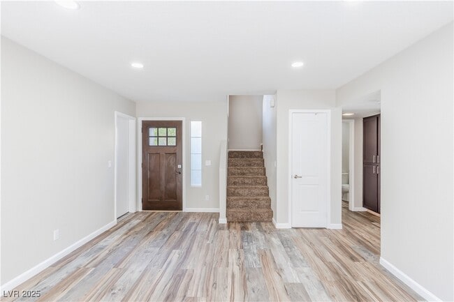 Building Photo - 1024 N Seabury Hill Ct