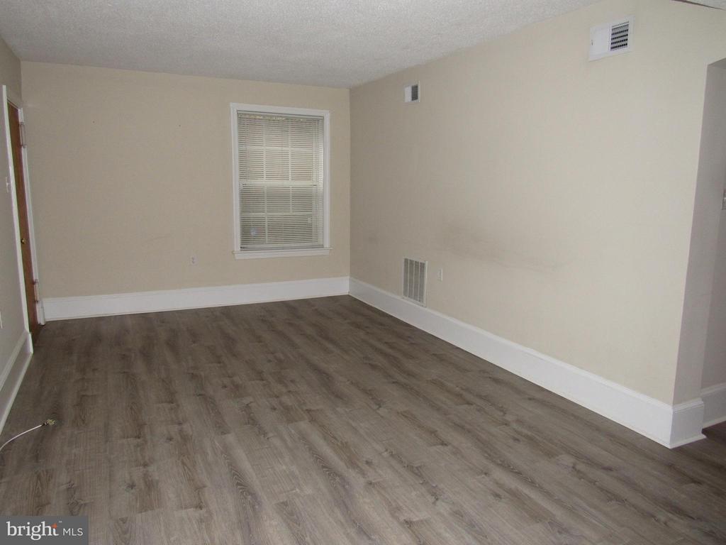 Primary Photo - 2503 Arlington Blvd