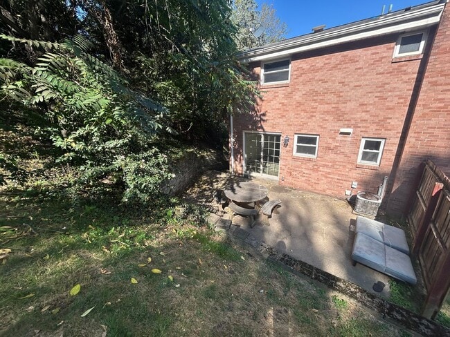 Building Photo - Arnold1313-1315